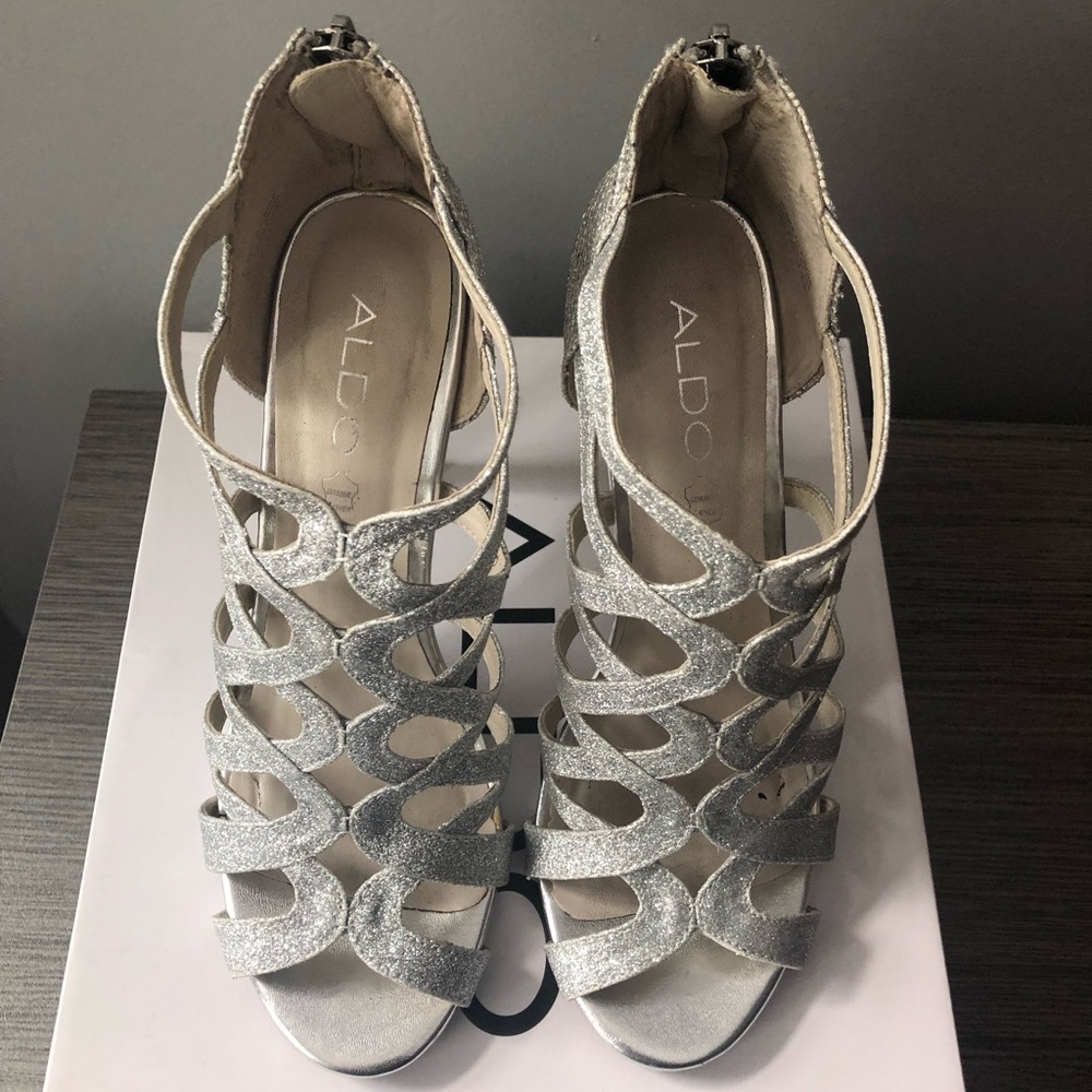 ALDO Heels - Picture 2 of 5
